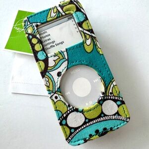 Vera Bradley “Peacock” iPod Case